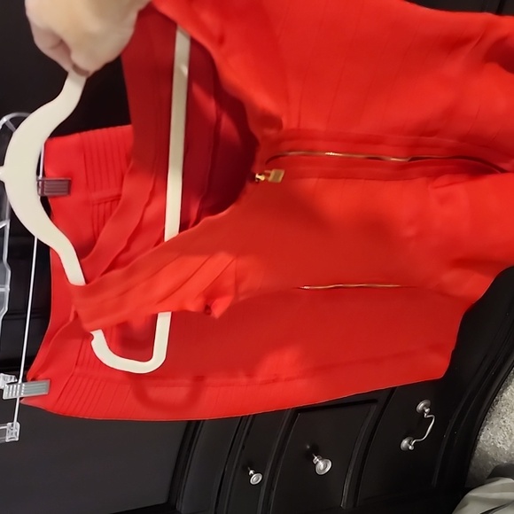 *BNWOT* 2pc set FAB! HOLIDAY PARTY READY!! - Picture 1 of 9